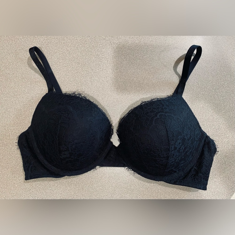 Victorias Secret Dream Angels Push up Lace Bra 38C